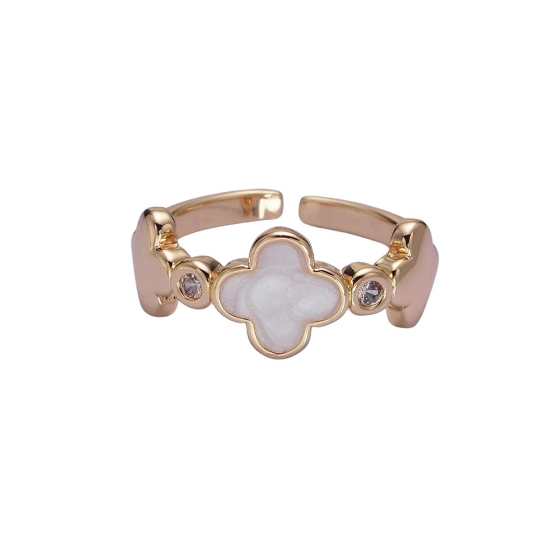 Triple Clover Charm