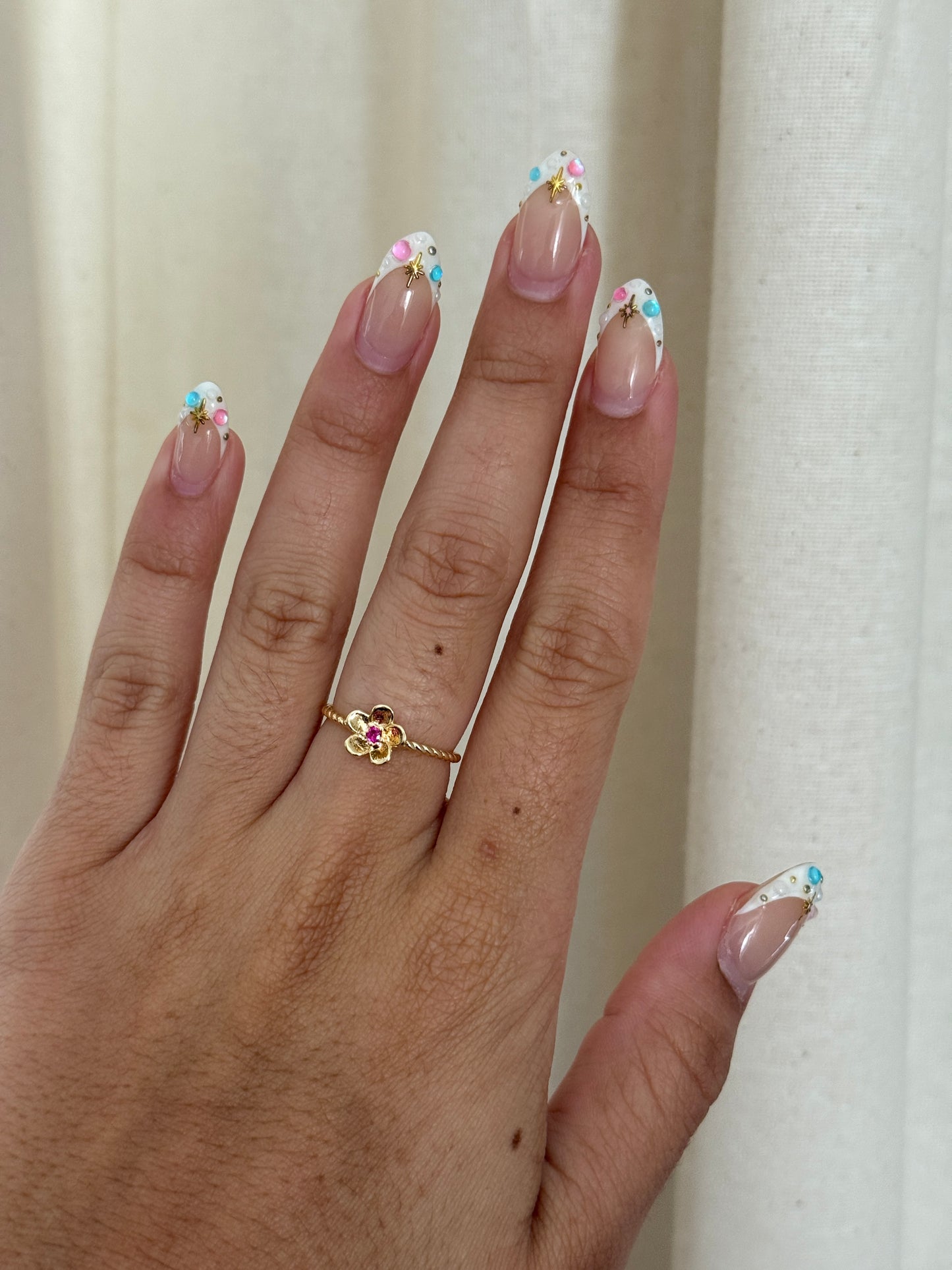 Tiny Flower Ring