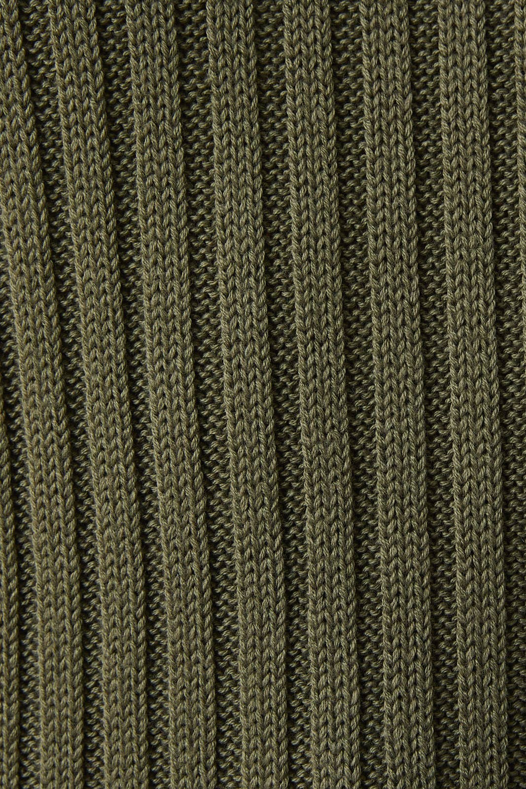 ROUND NECK PUFF SHORT SLEEVE CABLE SWEATER