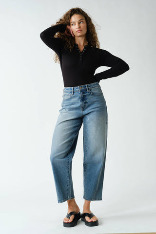 Essential Long-Sleeved Micro-Ribbed Henley Top