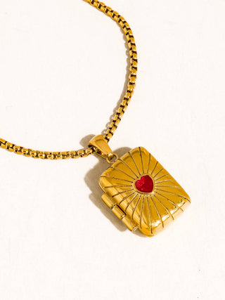 Lavande Heart Locket Pendant Necklace