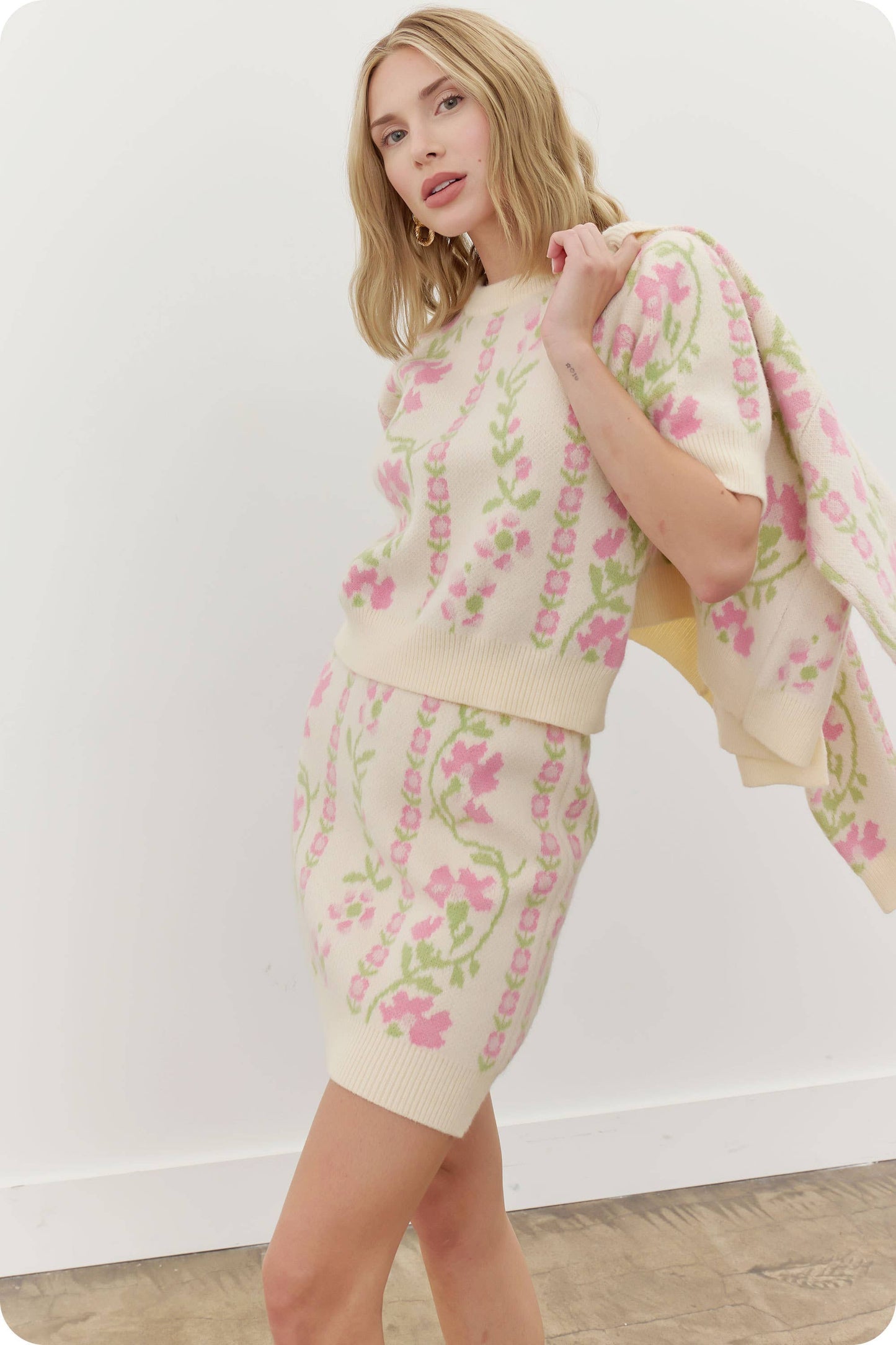 Floral Intarsia Sweater Mini Skirt