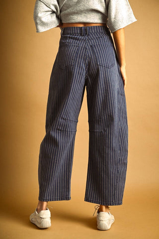 PINSTRIPED PATTERN BARREL PANTS