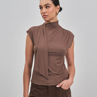 Scarf top