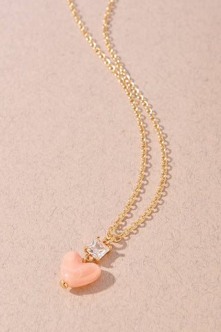HEART STONE PENDANT NECKLACE