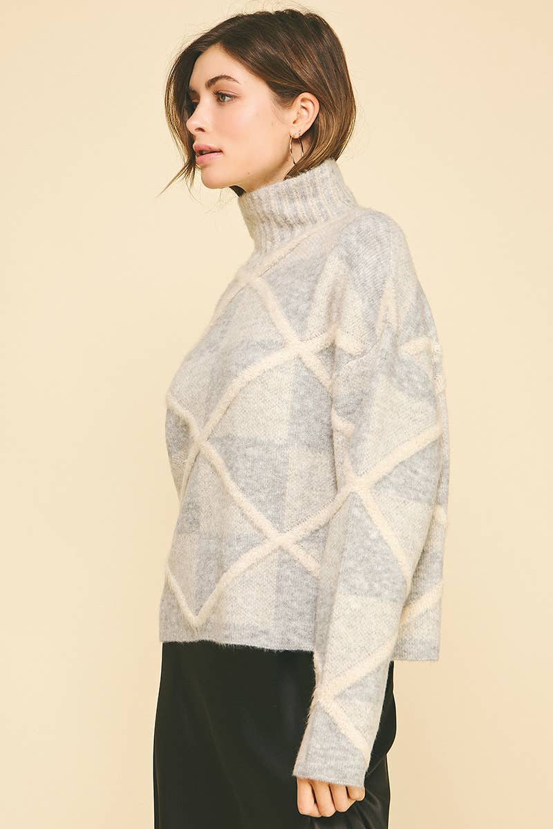 DIAMOND PATTERN TURTLE NECK SWEATER - 6354WS