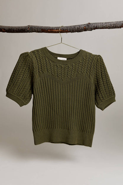 ROUND NECK PUFF SHORT SLEEVE CABLE SWEATER