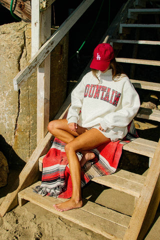 LAKE & MOUNTAIN Mock Neck Sweatshirt