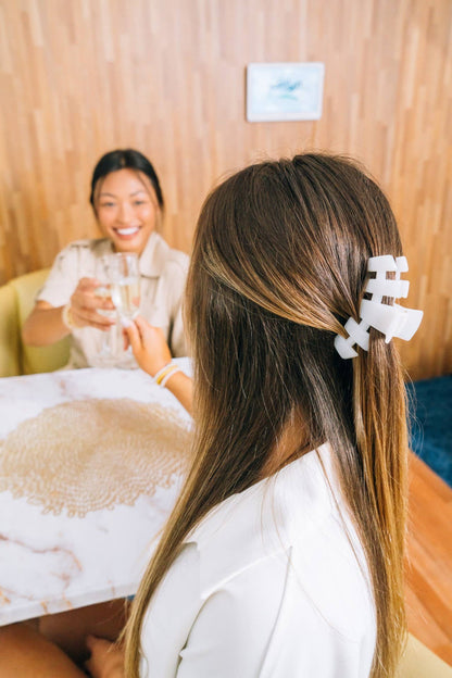 Classic Coconut White Medium Hair Clip