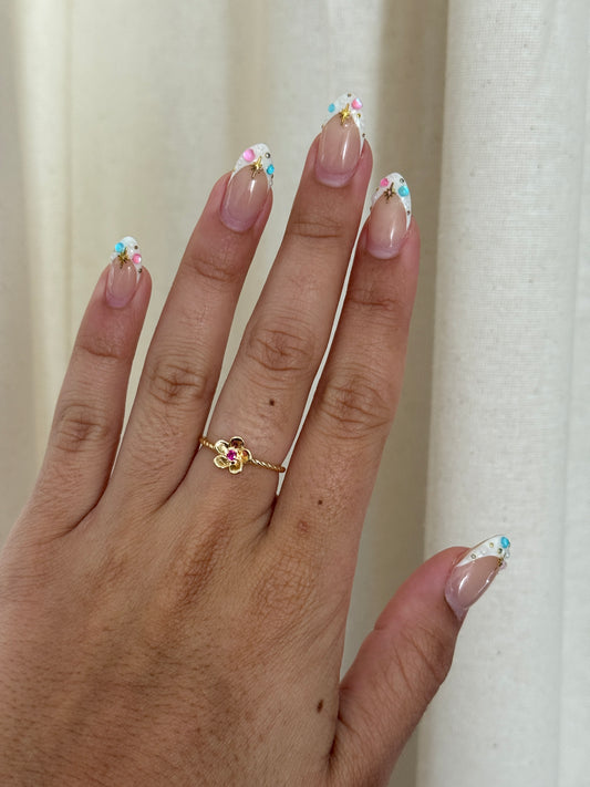Tiny Flower Ring