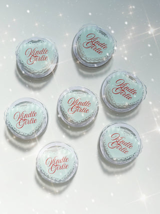 Kindle Girlie - Magnetic Kindle Accessory & Holder