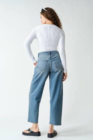 Essential Long-Sleeved Micro-Ribbed Henley Top