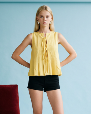 The Golden Ease Top