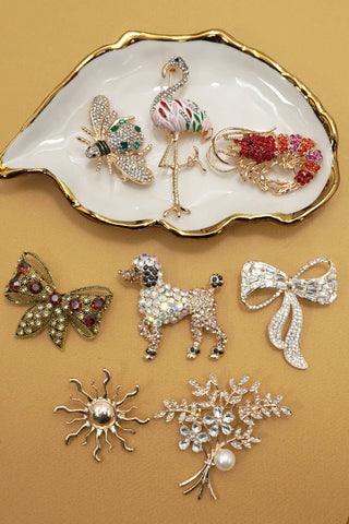 Vintage Brooches Pins Classic Retro Rhinestone