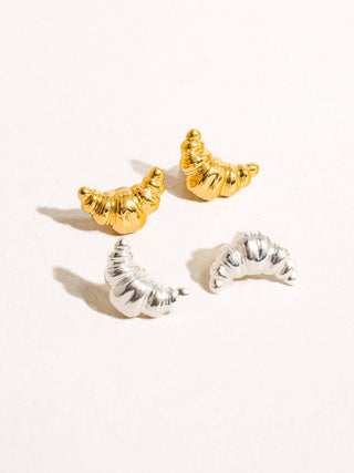 Gaëlle Petite Croissant Stud