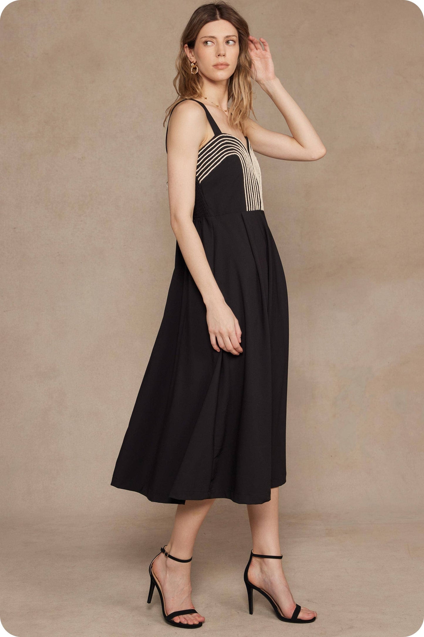 Braid Embroidery Detail Pleated Midi Dress